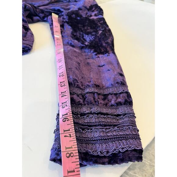 Coldwater Creek Purple Cardigan Jacket SZ M Velvet Button Uo Cropped Embellished - Picture 5 of 10